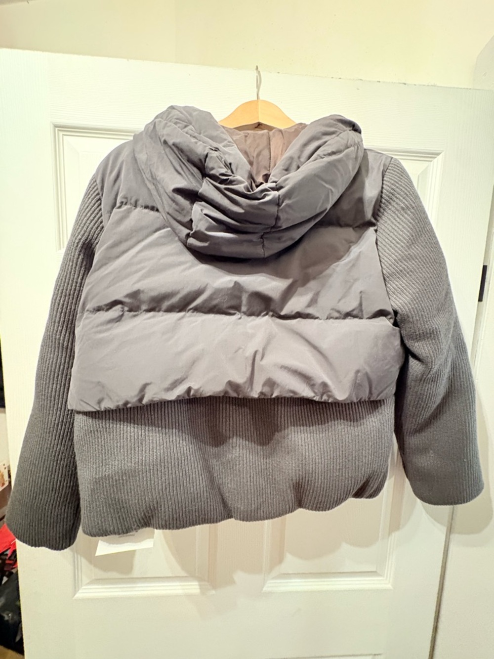 Gray Two-Material Quilted & Ribbed Hooded Puffer Jacket - Picture 3 of 4